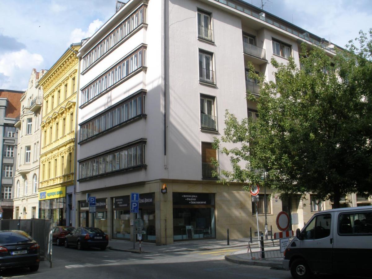 Apartments Tronicek Prague Exterior photo
